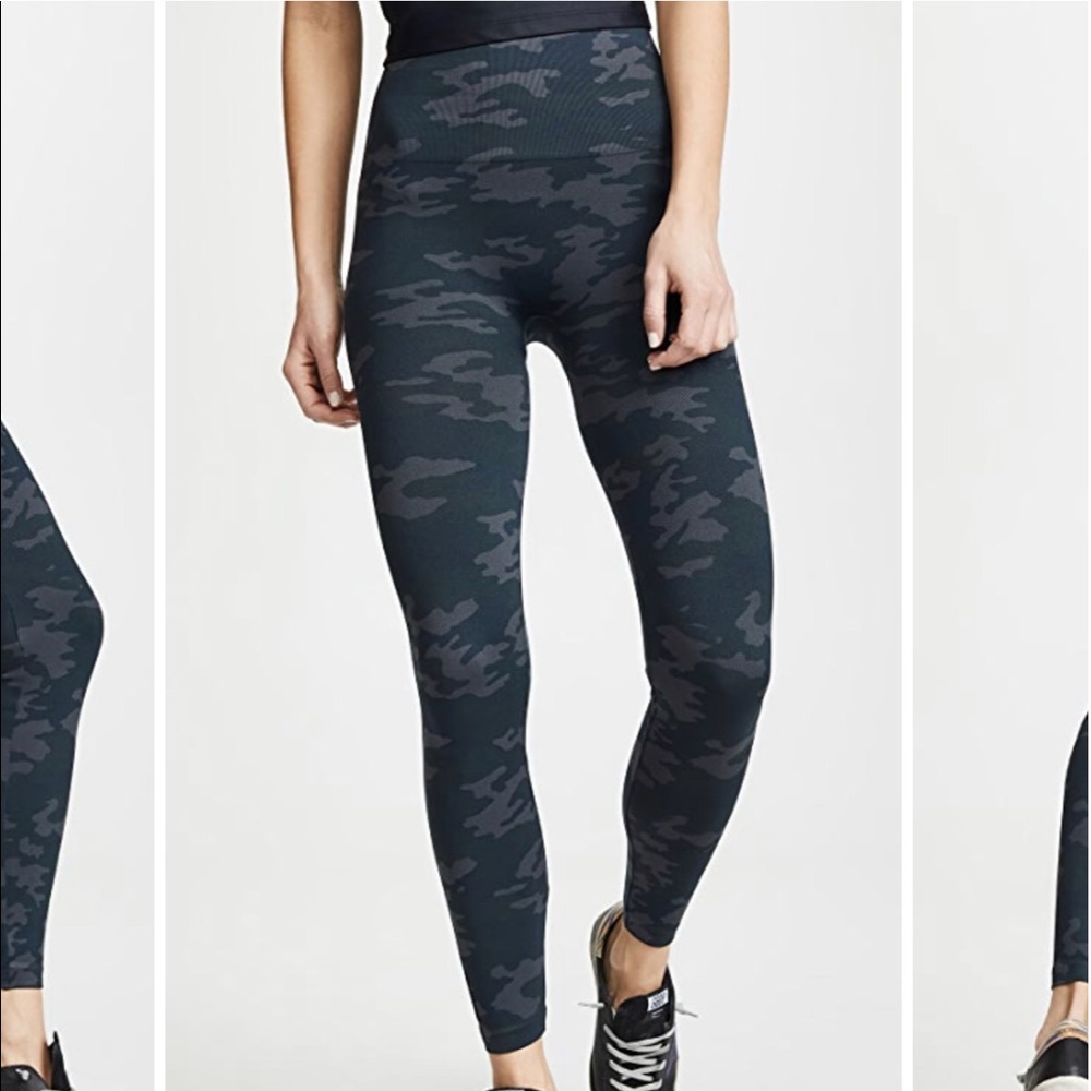 Spanx Camo Print Leggings. Size Med.